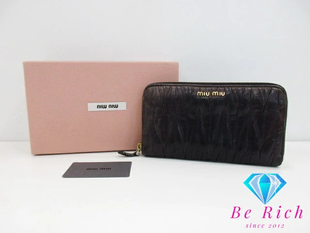 ミュウミュウ miumiu ラウンド ファスナー 長財布 5M0506 マテラッセ インダコ レザー ギャザー ロゴ 二つ折り財布 ロング ウォレット 【中古】【送料無料】 bs3695