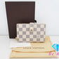 ルイ ヴィトン LOUIS VUITTON ダミエ アズール ポルトフォイユ ヴィエノワ N61676 白 ホワイト アイボリー PVC レザー LV ロゴ 中財布 ミディアム コンパクト ウォレット がま口 小銭入れ 【中古】【送料無料】 bs3733