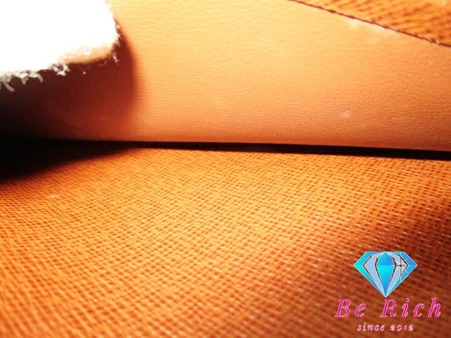 ルイ ヴィトン LOUIS VUITTON 二つ折り財布 モノグラム ポルト パピエ ジップ M61207 茶 ブラウン PVC レザー LV ロゴ 中財布 ミディアム コンパクト ウォレット パスポート入れ 【中古】【送料無料】 bs3735