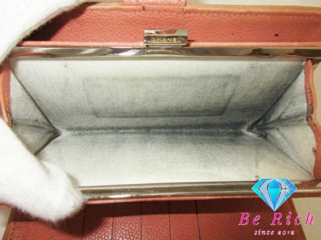 シャネル CHANEL がま口 二つ折り財布 A13497 ピンク キャビアスキン レザー ココ マーク ロゴ 中財布 ミディアム ロング ウォレット 長財布  【中古】【送料無料】 bs3748