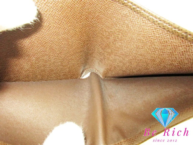 ルイ ヴィトン LOUIS VUITTON メンズ 二つ折り財布 札入れ タイガ ポルト ビエ 6 カルト クレディ M30486 アカジュー 茶 ブラウン LV ロゴ コンパクト ウォレット 小銭入れなし 【中古】【送料無料】 bs3758