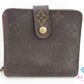 ルイ ヴィトン LOUIS VUITTON 二つ折り財布 モノグラム コンパクト ジップ M61667 ラウンドファスナー 小銭入れ LV ロゴ ミディアム ウォレット 【中古】【送料無料】 bs3823