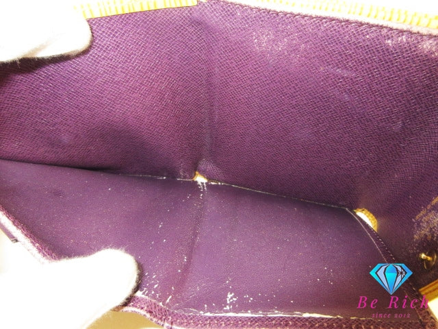 ルイ ヴィトン LOUIS VUITTON Wホック 三つ折り財布 エピ ポルト モネ ビエ カルト クレディ M63489 タッシリ イエロー 黄 レザー LV ロゴ 二つ折り財布 ミニ コンパクト ウォレット  【中古】【送料無料】 bs3915