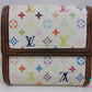 ルイ ヴィトン LOUIS VUITTON W ホック 二つ折り財布 モノグラム マルチ ポルトモネ ビエ カルトクレディ M92983 ブロン ホワイト 白 PVC レザー LV ロゴ コンパクト ウォレット 【中古】【送料無料】bs4101