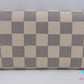 ルイ ヴィトン LOUIS VUITTON 二つ折り財布 ダミエ アズール ポルト モネ ビエ トレゾール N61744 L字ファスナー 小銭入れ ロゴ 中財布 ミディアム ウォレット 【中古】【送料無料】 bs4123