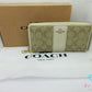 コーチ COACH ラウンド ファスナー 長財布 F52859 シグネチャー ベージュ ホワイト 白 PVC レザー ロゴ 二つ折り財布 ロング ウォレット 【中古】【送料無料】 bs4158
