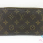 ルイ ヴィトン ジッピー ウォレット M60017 モノグラム 茶 ブラウン PVC レザー ラウンド ファスナー 長財布 LOUIS VUITTON 【中古】【送料無料】 bs4210