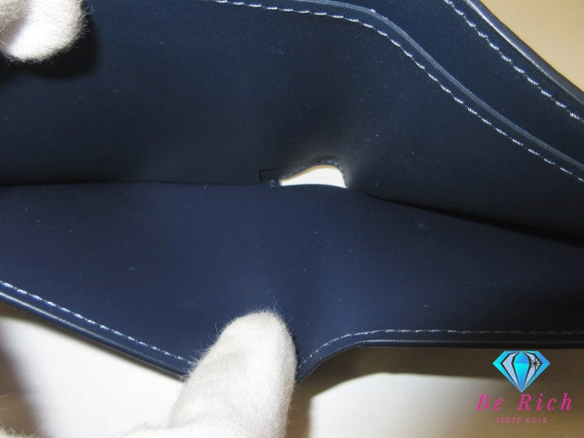 美品 ルイ ヴィトン LOUIS VUITTON モノグラム シャドウ ポルト フォイユ ミュルティプル M83379 ネイビー 紺 レザー LV ロゴ 小銭入れ なし 二つ折り財布 コンパクト ウォレット 【中古】【送料無料】 bs4291