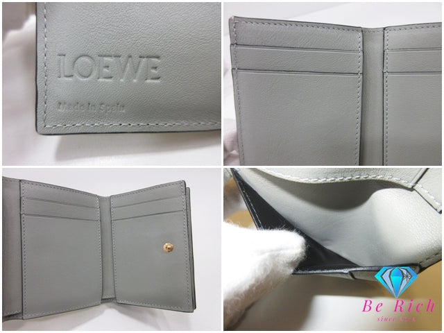 ロエベ LOEWE ロエベ トライフォールド ウォレット 三つ折り 財布 C660TR2X01 アナグラム グリーン ロゴ レザー コンパクト ウォレット 【中古】【送料無料】bs4292