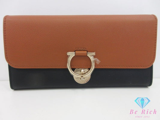 美品 サルヴァトーレ フェラガモ Salvatore Ferragamo 二つ折り財布 長財布 22D184 ガンチーニ ブラウン茶 ブラック 黒 バイカラー レザー ロング ウォレット  【中古】【送料無料】bs4383