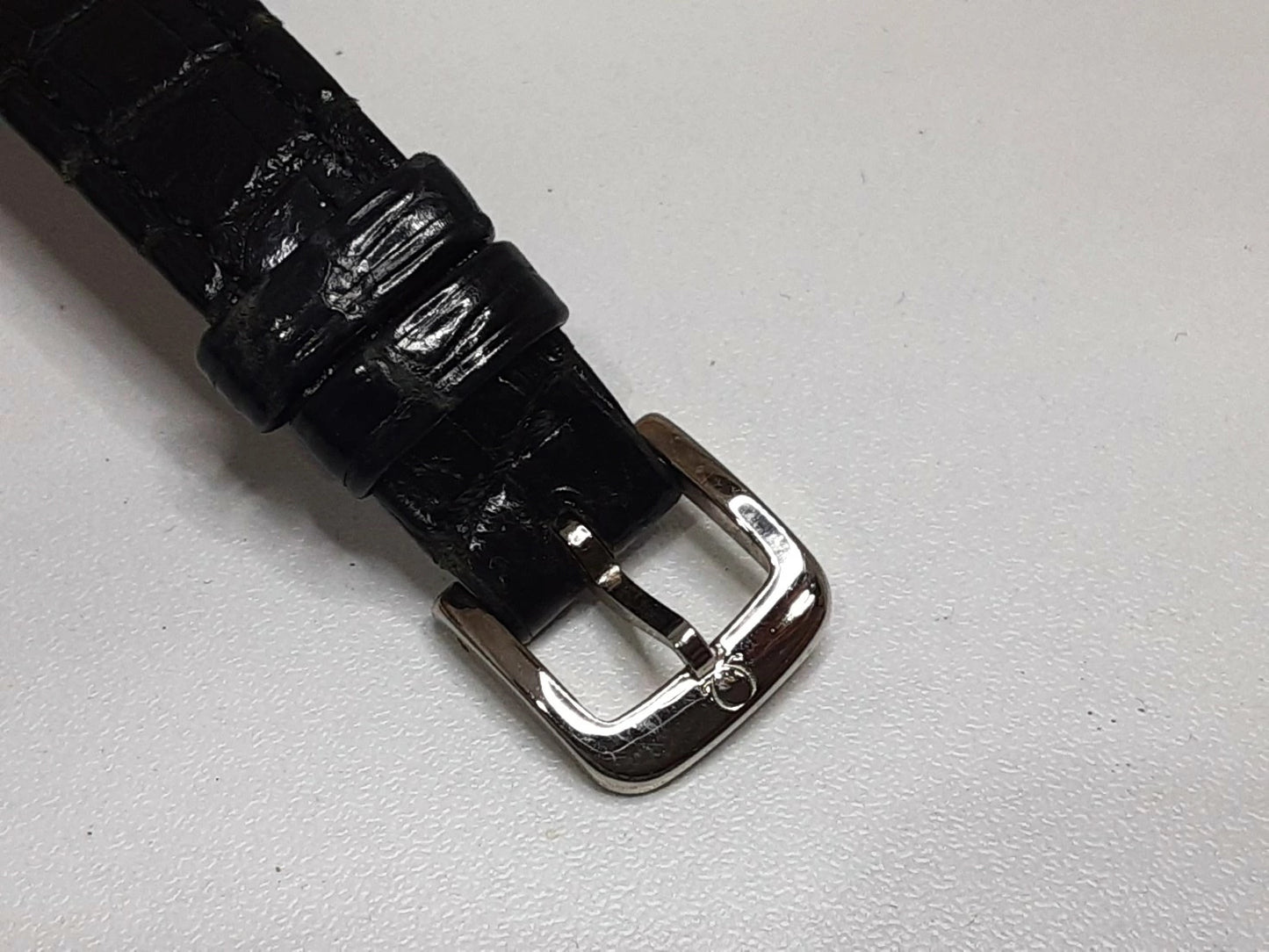 オメガ OMEGA コンステレーション カレ ダイヤ ベゼル レディース 腕時計 1535.71 ホワイト 白 SS レザー ブレス アナログ クォーツ QZ ウォッチ Constellation Carre  【中古】【送料無料】 bt3018