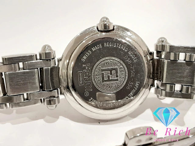 フェンディ FENDI レディース 腕時計 750L ラウンド ブラック 黒 シルバー SS ブレス アナログ クォーツ QZ ウォッチ ズッカ ロゴ 【中古】【送料無料】 bt3102