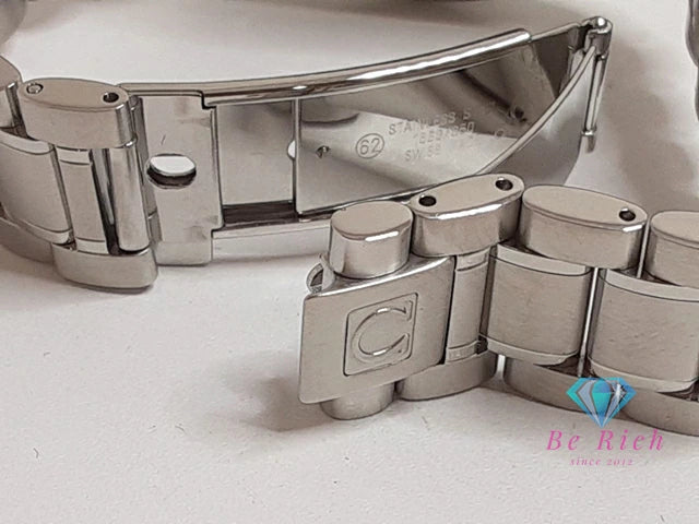 OH 仕上げ済 オメガ OMEGA スピードマスター マーク40 コスモス クロノグラフ 自動巻き メンズ 腕時計 デイデイト 3520.50 ブラック 黒 シルバー SS ブレス オートマ AT アナログ ウォッチ  【中古】【送料無料】  bt3221