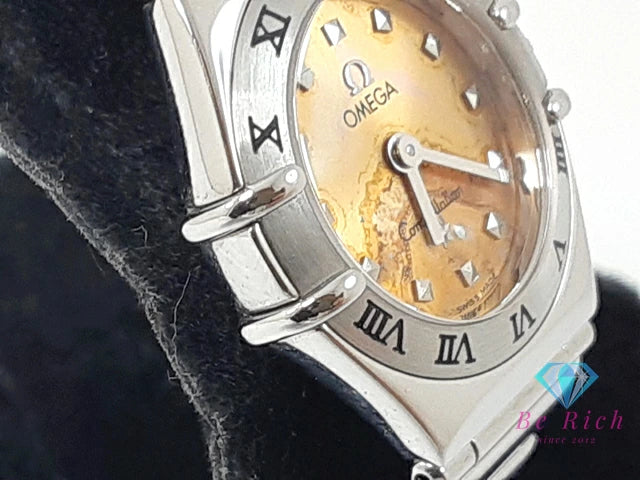 オメガ OMEGA コンステレーション レディース 腕時計 1561.61 ゴールド シルバー SS ブレス アナログ クォーツ QZ ウォッチ Constellatio﻿n  【中古】【送料無料】 bt3256