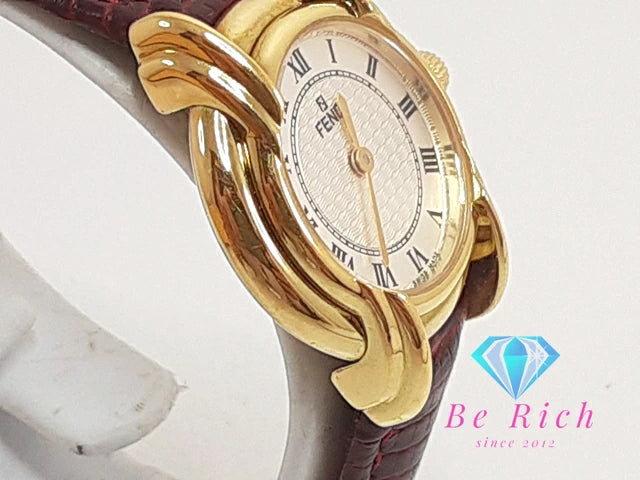 フェンディ FENDI レディース 腕時計 350L ラウンド 白 ホワイト シルバー ボルドー SS レザー ブレス アナログ クォーツ QZ ウォッチ ズッカ ロゴ 【中古】【送料無料】 bt3291