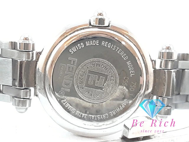 フェンディ FENDI オロロジ レディース 腕時計 750L ラウンド 白 ホワイト シルバー SS ブレス アナログ クォーツ QZ ウォッチ ズッカ ロゴ 【中古】【送料無料】 bt3302