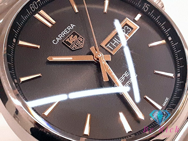 タグホイヤー TAG HEUER カレラ キャリバー5 自動巻き メンズ 腕時計 デイデイト WAR201C-1 ブラック 黒 シルバー SS ブレス ロゴ アナログ AT オートマ ウォッチ WAR201C.BA0723 CARRERA  【中古】【送料無料】 bt3521
