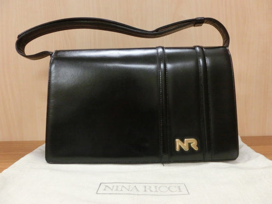 ニナリッチ NinaRicci ショルダーバック ブラック レザー【中古】【送料無料】 h376