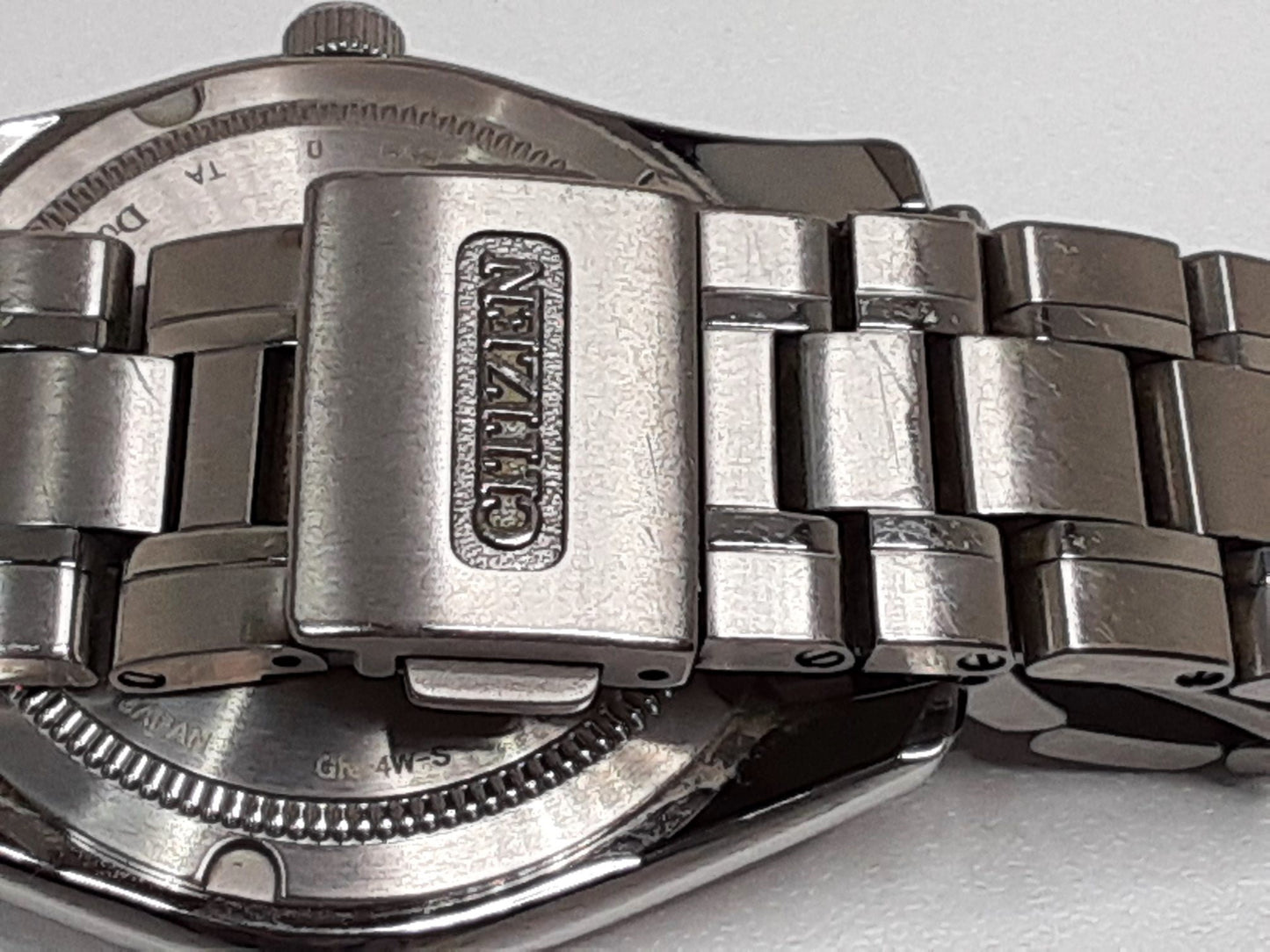 ザ シチズン The CITIZEN エコ ドライブ メンズ 腕時計 デイト AQ1020-51A A010-T018963 黒 ブラック シルバー パワーリザーブ チタニウム チタン アナログ ソーラー クォーツ QZ ウォッチ 【中古】【送料無料】 ht5009