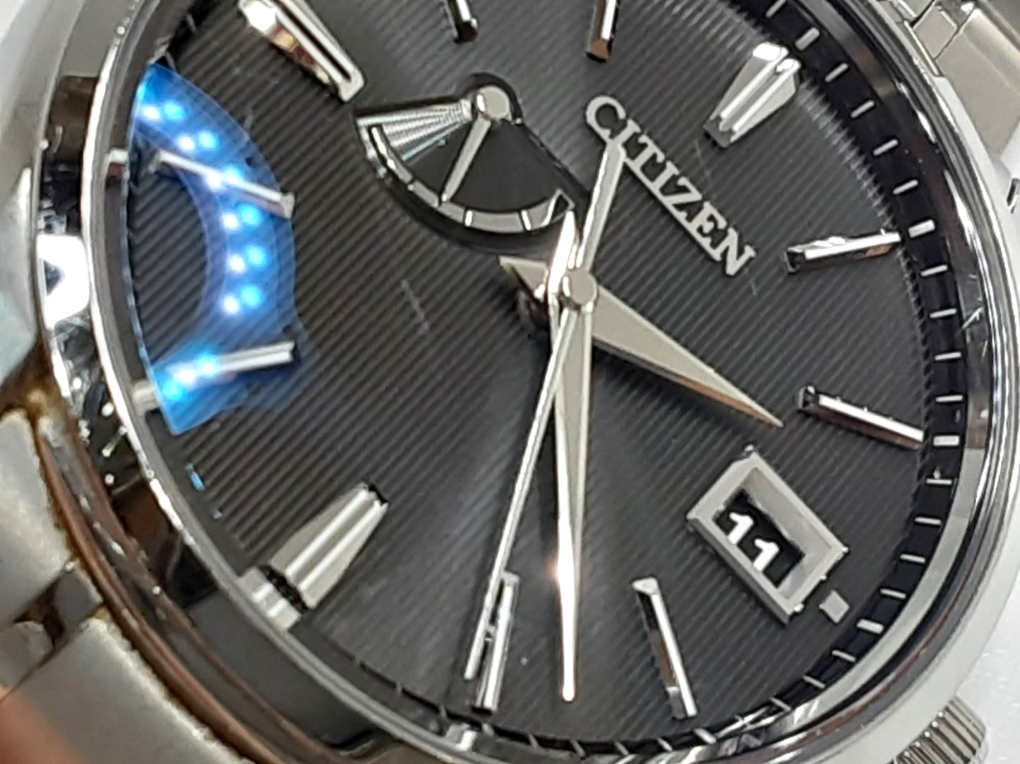 ザ シチズン The CITIZEN エコ ドライブ メンズ 腕時計 デイト AQ1020-51A A010-T018963 黒 ブラック シルバー パワーリザーブ チタニウム チタン アナログ ソーラー クォーツ QZ ウォッチ 【中古】【送料無料】 ht5009