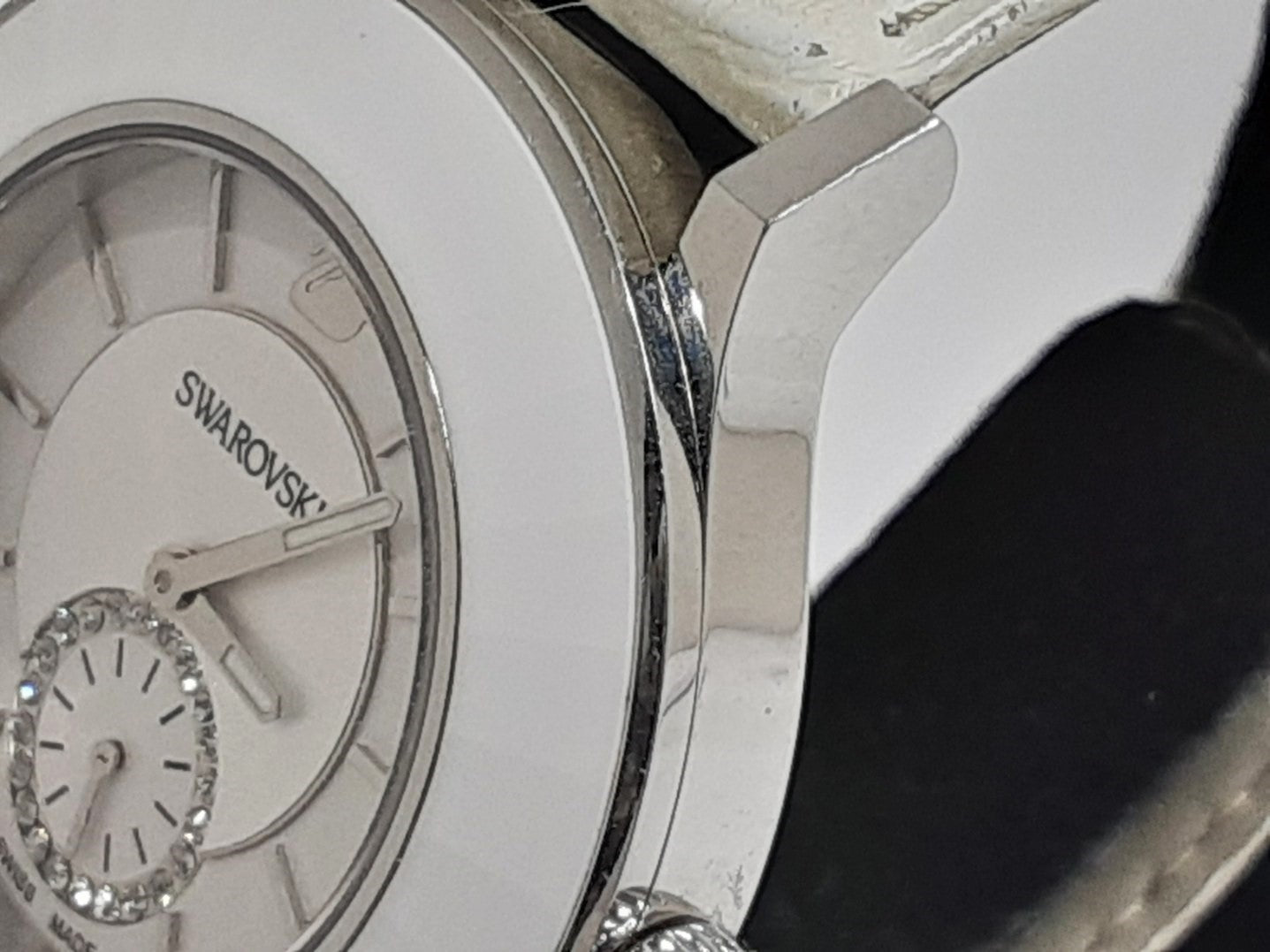 スワロフスキー SWAROVSKI OCTEA CLASSICA レディース 腕時計 1181757 白 ホワイト クリスタル セラミック SS ブレス アナログ クォーツ QZ ウォッチ  【中古】【送料無料】 ht5327