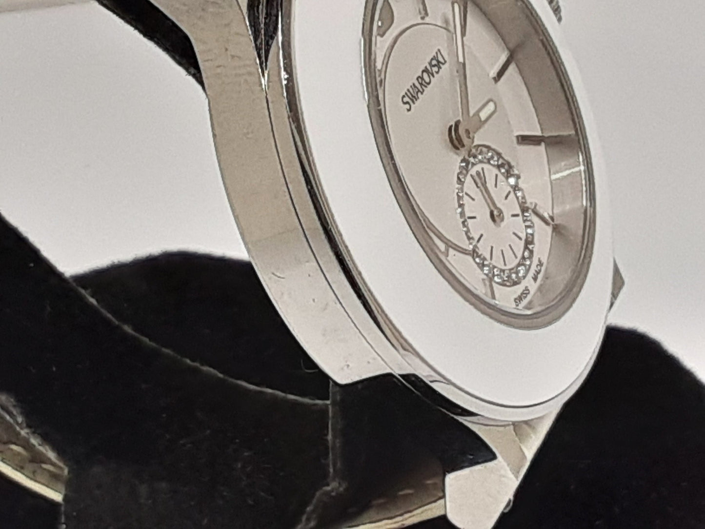 スワロフスキー SWAROVSKI OCTEA CLASSICA レディース 腕時計 1181757 白 ホワイト クリスタル セラミック SS ブレス アナログ クォーツ QZ ウォッチ  【中古】【送料無料】 ht5327