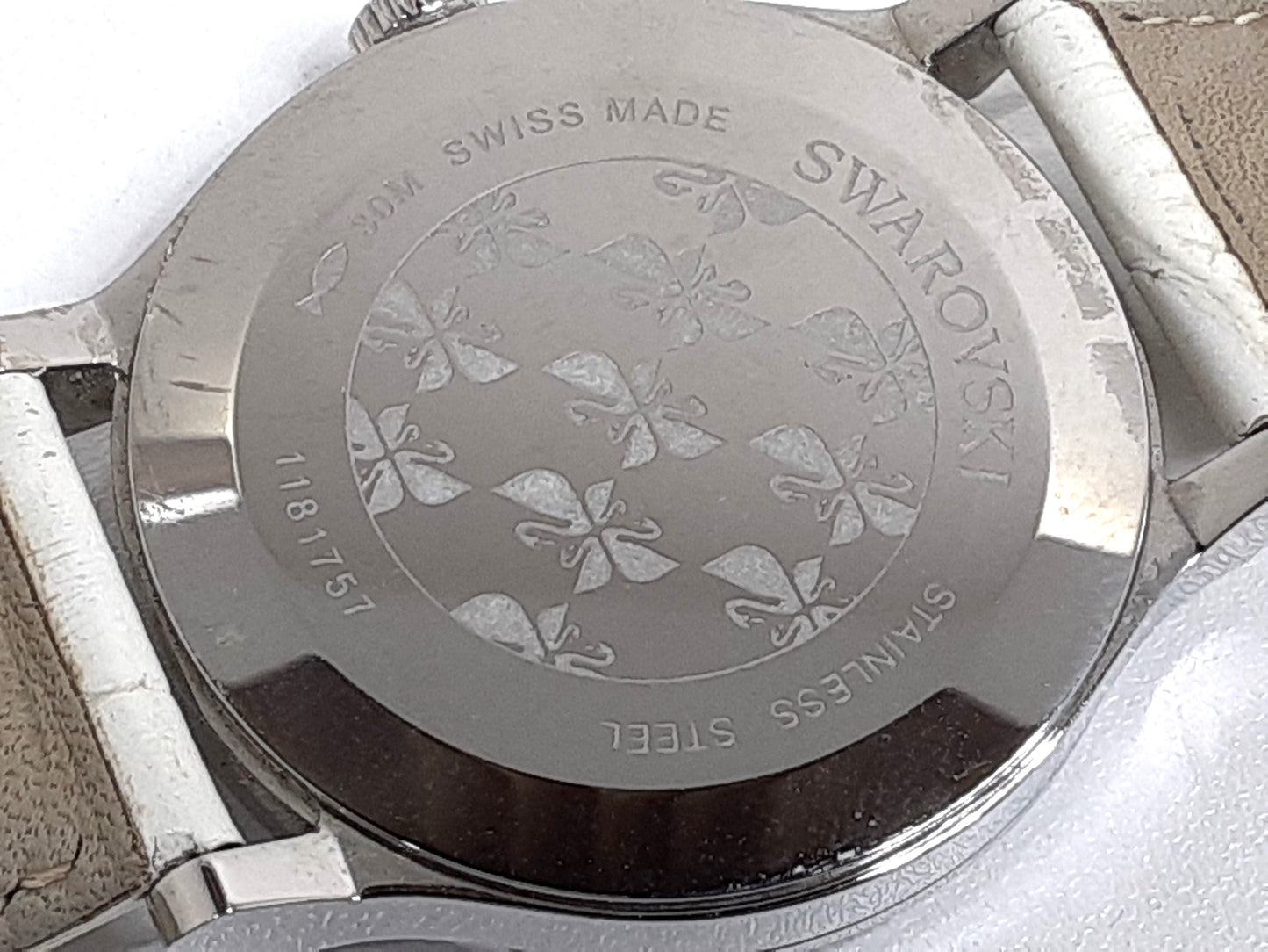 スワロフスキー SWAROVSKI OCTEA CLASSICA レディース 腕時計 1181757 白 ホワイト クリスタル セラミック SS ブレス アナログ クォーツ QZ ウォッチ  【中古】【送料無料】 ht5327