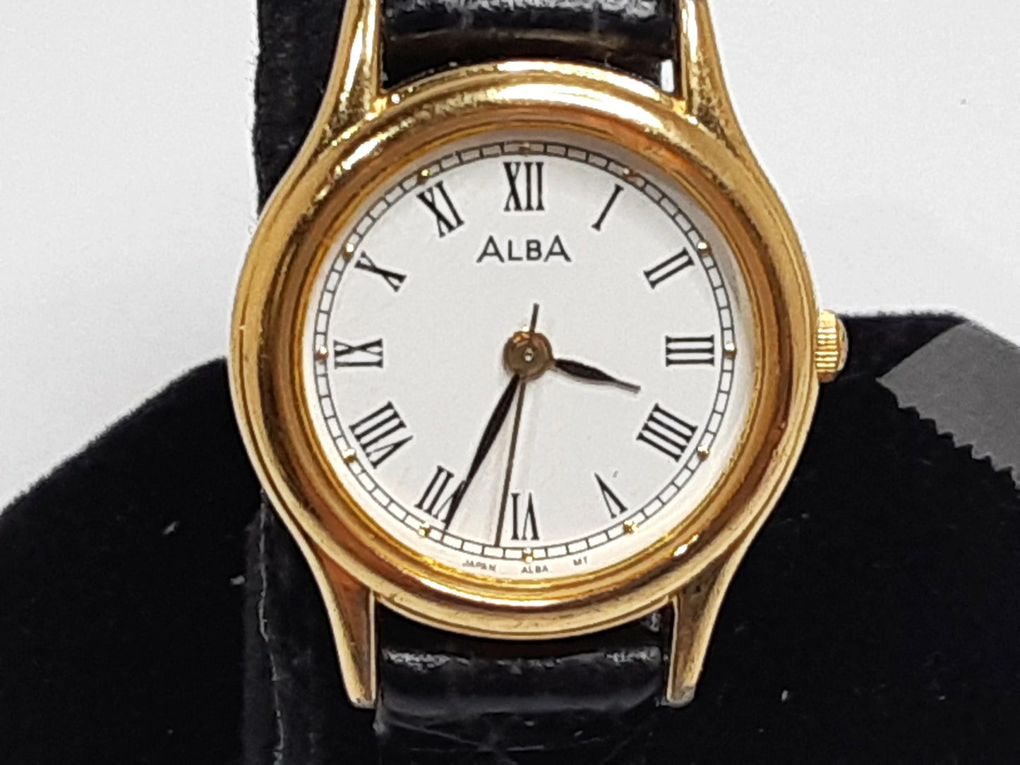 セイコー SEIKO アルバ ALBA レディース 腕時計 V501-X037 白 ホワイト ブラック 黒 SS レザー ブレス アナログ クオーツ QZ ウォッチ 【中古】【送料無料】 ht5379
