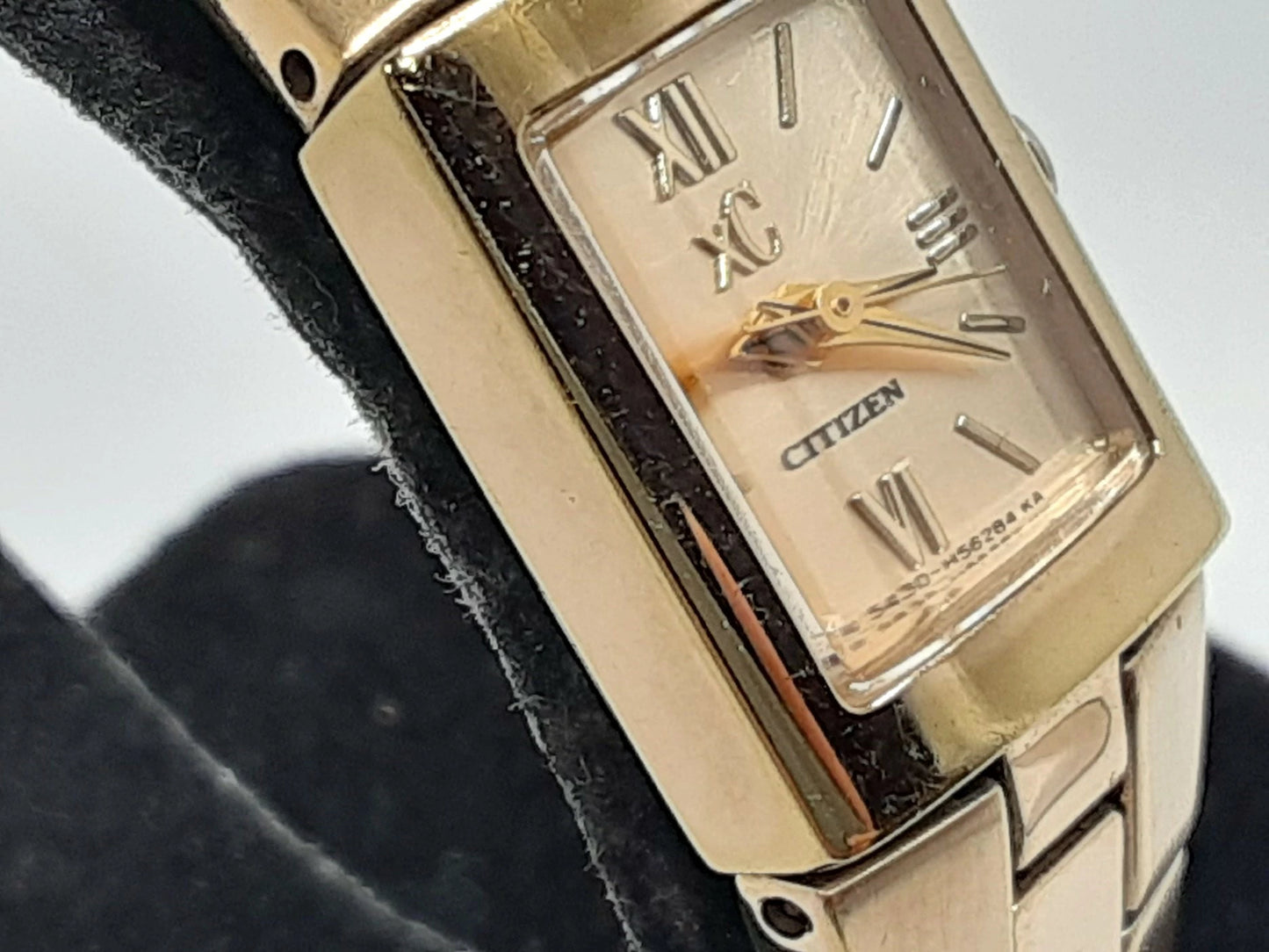 シチズン CITIZEN Xc レディース 腕時計 5430-H32124 スクエア シャンパン ゴールド SS GP ブレス アナログ クォーツ QZ ウォッチ クロスシー  【中古】【送料無料】 ht5387