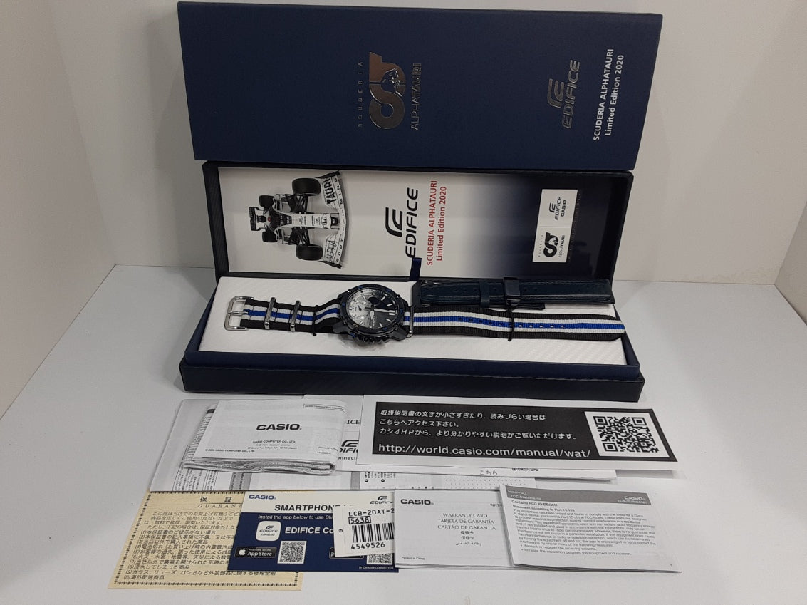 美品 カシオ CASIO エディフィス スクーデリア アルファタウリ メンズ 腕時計 ECB-20AT-2AJR 黒 ブラック シルバー ネイビー 紺 SS レザー ブレス モバイルリンク アナログ デジタル クォーツ QZ ウォッチ  【中古】【送料無料】 ht5431