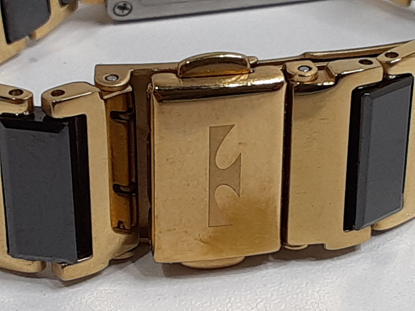 テクノス TECHNOS レディース 腕時計 T9796 黒 ブラック ゴールド SS ブレス アナログ クォーツ ウォッチ QZ 【中古】【送料無料】 ht5429