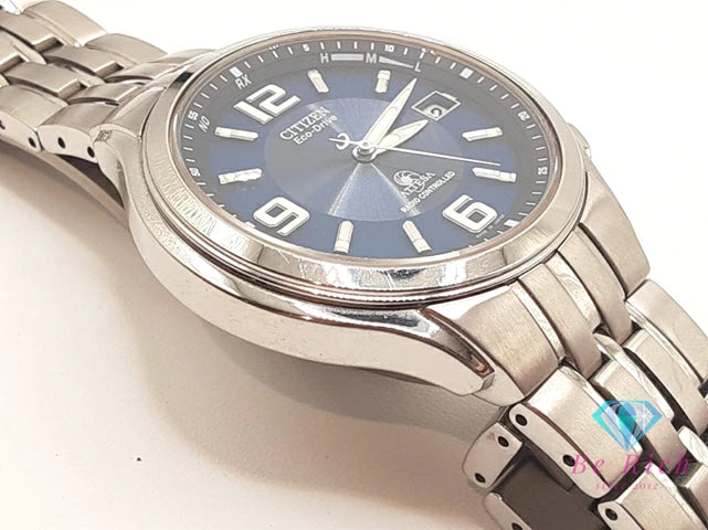 シチズン CITIZEN アテッサ エコ ドライブ 電波 ソーラー メンズ 腕時計 デイト H415-T008631 紺 ネイビー シルバー チタン チタニウム ブレス アナログ クォーツ QZ ウォッチ Eco Drive ATTESA  【中古】【送料無料】 ht5468