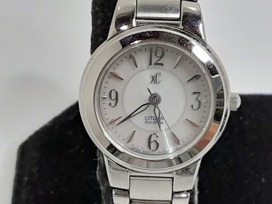 シチズン CITIZEN クロスシー XC エコ ドライブ レディース 腕時計 E031-T009930 シルバー SS ブレス ソーラー アナログ クォーツ QZ ウォッチ 【中古】【送料無料】 ht5482