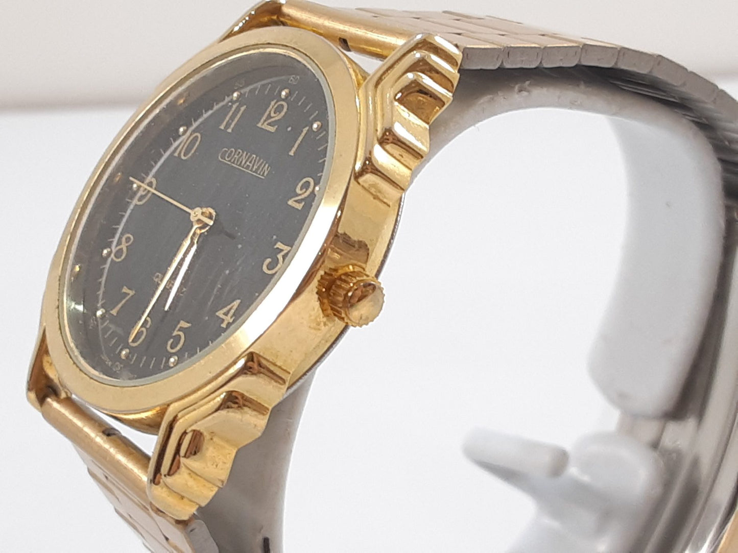 コルナビン CORNAVIN ユニセックス 腕時計 黒 ブラック ゴールド SS GP ブレス アナログ クォーツ QZ ウォッチ ボーイズ メンズ レディース 【中古】【送料無料】 ht5528