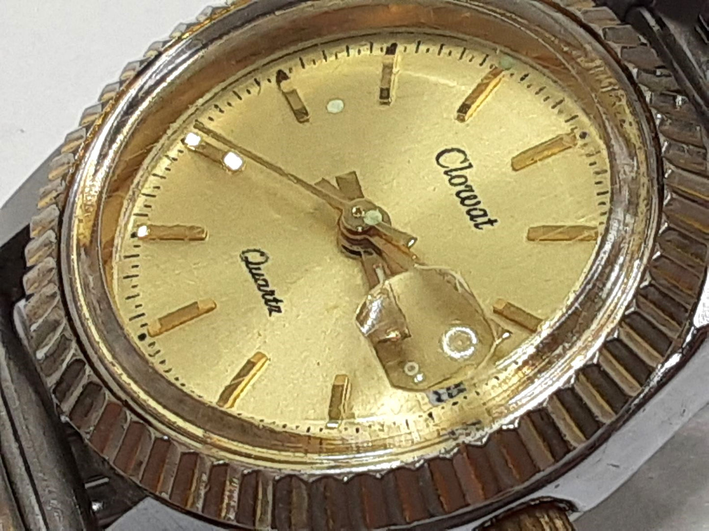 クロワット CLOWAT レディース 腕時計 デイト 15100 ゴールド シルバー SS GP ブレス アナログ クォーツ QZ ウォッチ 【中古】【送料無料】 ht5544