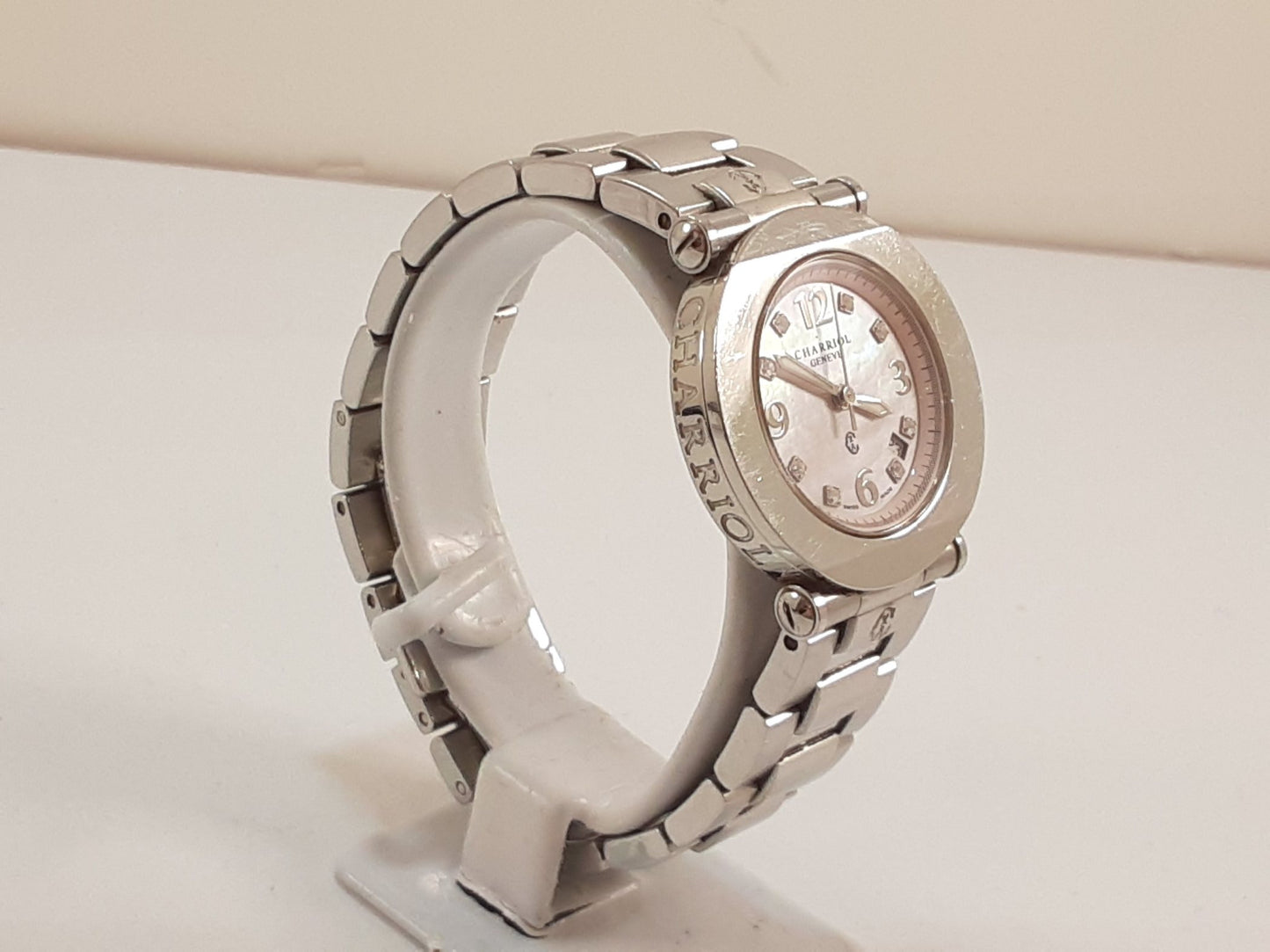シャリオール CHARRIOL コロンブス 8P ダイヤ レディース 腕時計 デイト CCR30.1 ラウンド ピンク シェル シルバー SS ブレス アナログ クォーツ QZ ウォッチ COLVMBUS  【中古】【送料無料】 ht5554