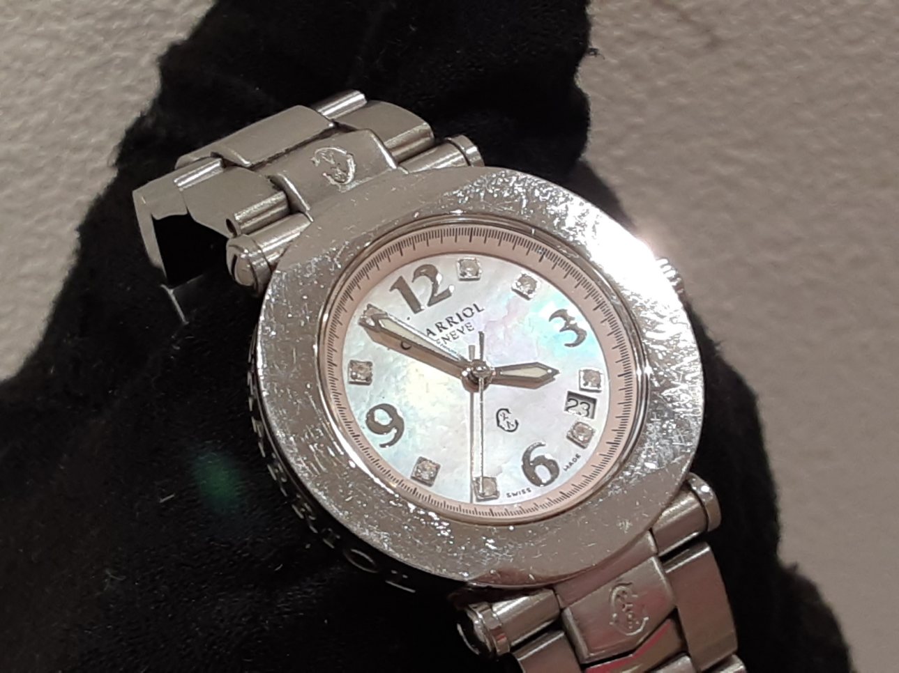 シャリオール CHARRIOL コロンブス 8P ダイヤ レディース 腕時計 デイト CCR30.1 ラウンド ピンク シェル シルバー SS ブレス アナログ クォーツ QZ ウォッチ COLVMBUS  【中古】【送料無料】 ht5554