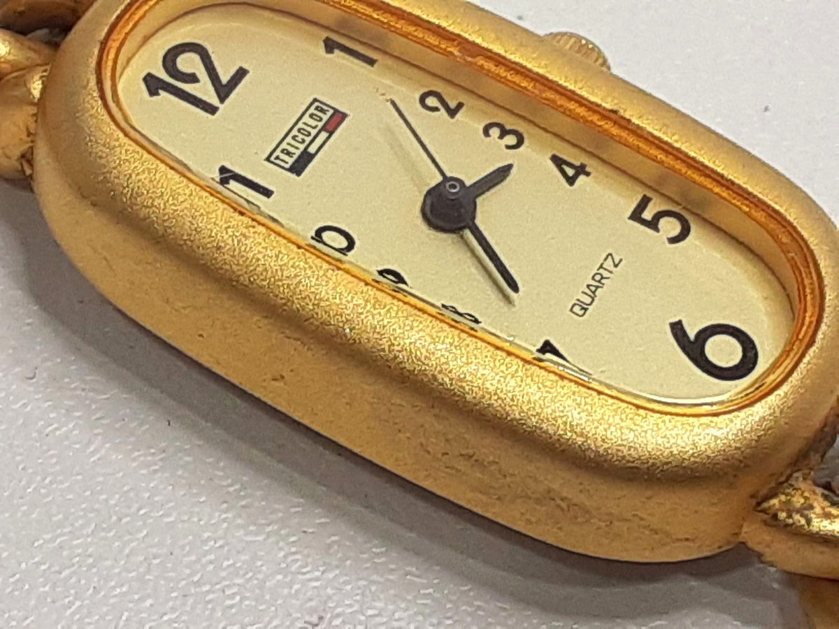 トリコロール TRICOLOR レディース 腕時計 ゴールド SS GP ブレス アナログ クォーツ QZ ドレス ウォッチ 【中古】【送料無料】 ht5643
