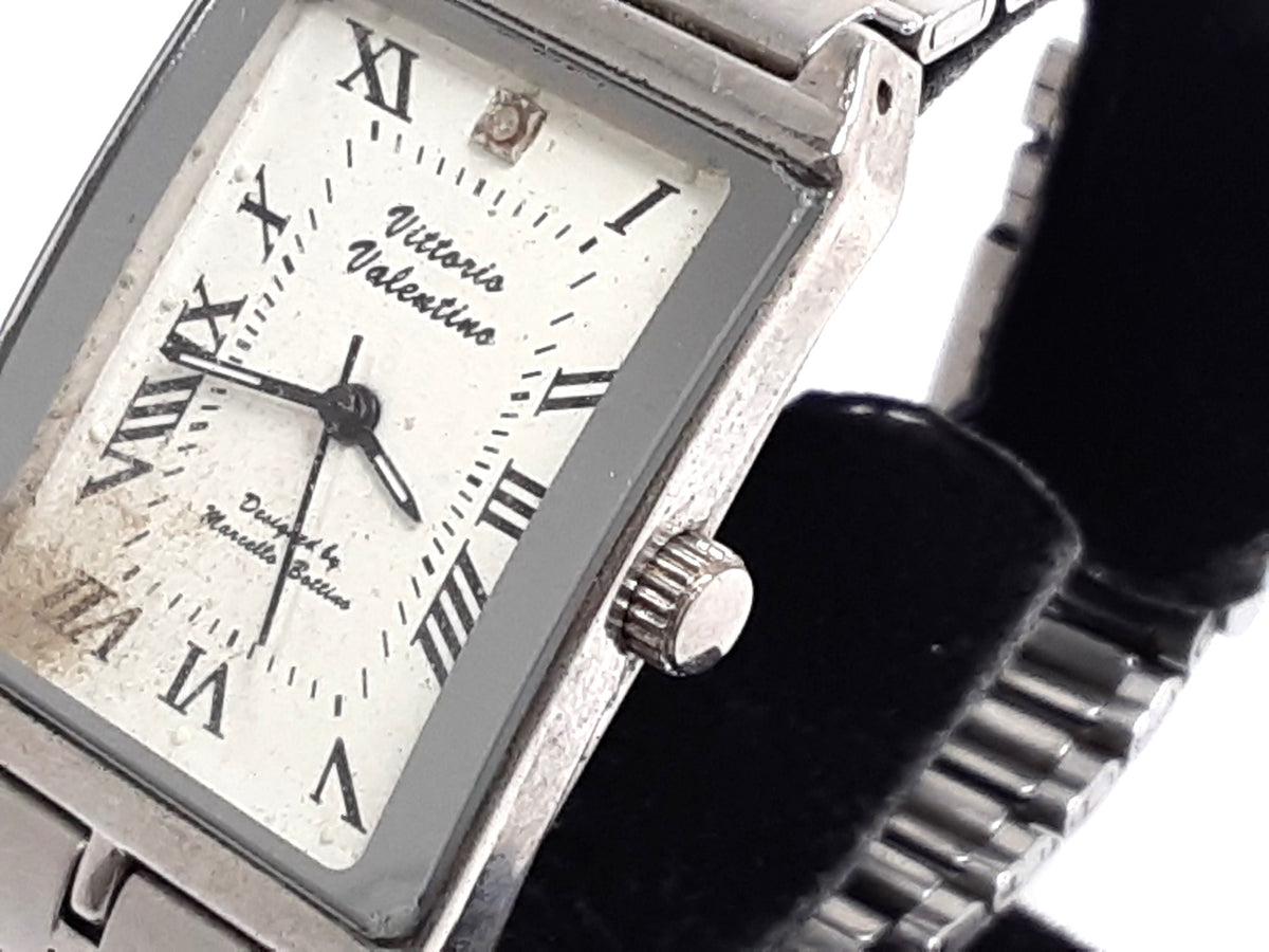 ヴィットリオ ヴァレンチノ VITTORIO VALENTINO レディース 腕時計 白 ホワイト シルバー SS ブレス アナログ クォーツ QZ ウォッチ  【中古】【送料無料】 ht5647