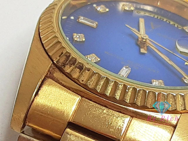 バレンチノ ドマーニ Valentino Domani メンズ 腕時計 デイデイト VD-2039 青 ブルー ゴールド SS GP ブレス アナログ クォーツ QZ ドレス ウォッチ   【中古】【送料無料】ht5776