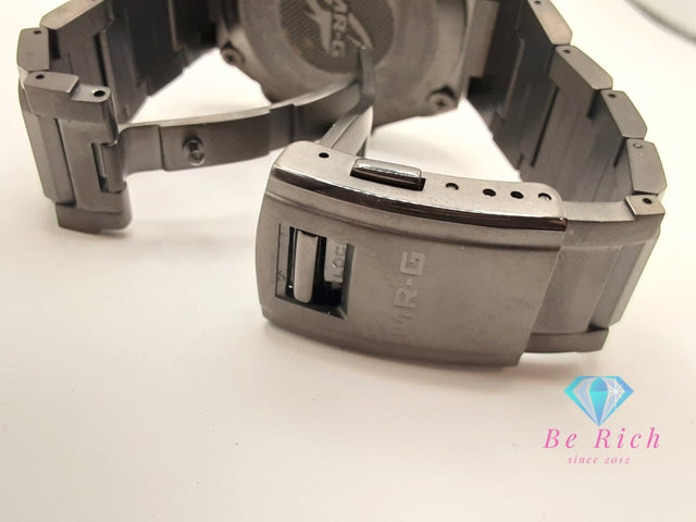 美品 カシオ CASIO G-SHOCK MR-G 鎚起 ( ついき ) 電波 ソーラー メンズ 腕時計 MRG-G2000HB -1AJR 黒 ブラック チタン ブレス アナログ クォーツ スポーツ カジュアル ウォッチ 高級 最高峰 Gショック ジーショック チタニウム 【中古】【送料無料】 ht5924