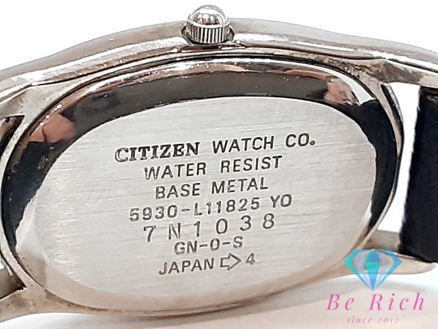 シチズン CITIZEN ISIS レディース 腕時計 オーバル 白 ホワイト ブラック 黒 SS レザー ブレス アナログ クォーツ QZ ウォッチ  【中古】【送料無料】 ht5989