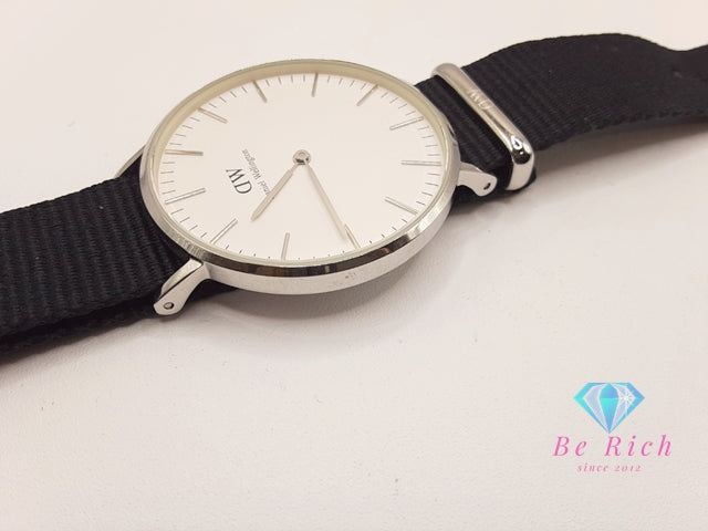 ダニエル ウェリントン Daniel Wellington クラシック 36MM 腕時計 B36R8 白 ホワイト ブラック 黒 SS ナイロン NATO ブレス アナログ クォーツ QZ ウォッチ DW メンズ レディース 【中古】【送料無料】 ht6150