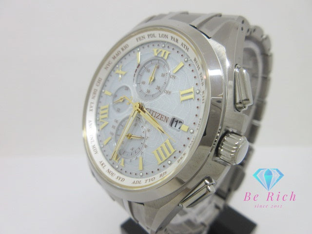 シチズン CITIZEN アテッサ エコ ドライブ メンズ 腕時計 デイデイト H800-T024734 シルバー チタニウム チタン ブレス アナログ クォーツ QZ ウォッチ 電波 ソーラー Eco-Drive ATTESA    【中古】【送料無料】 ht6545