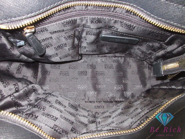 マイケルコース MICHAEL KORS ハンドバッグ トラベラー ミディアム ジップ トートバッグ 35F7GHXT2L 001 ブラック 黒 レザー MK ロゴ ショルダーバッグ 鞄  【中古】【送料無料】 sh1783