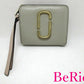 マークジェイコブス MARC JACOBS 二つ折り財布 M0014282 スナップショット ベージュ レザー ロゴ 二つ折り財布 コンパクト ミニ ウォレット  【中古】【送料無料】 bs2462