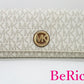 マイケルコース MICHAEL KORS 長財布 35FBGFTE1B 白 ホワイト PVC MK ロゴ 二つ折り財布 ロング ウォレット  【中古】【送料無料】 sh1572
